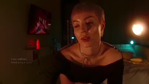 Elizabeth online show from 11-27-25, 06:43