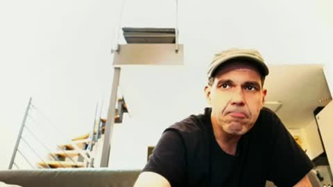 Snapshot of spliffray chatting on 07-16-26, 05:35 spliffray online show from 07-16-26, 05:35