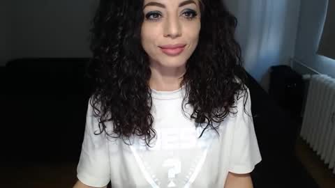 Snapshot of spoiled__doll chatting on 12-14-24, 09:40 Doll online show from 12-14-24, 09:40