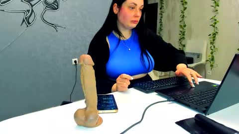 Lilith online show from 02-11-26, 06:24