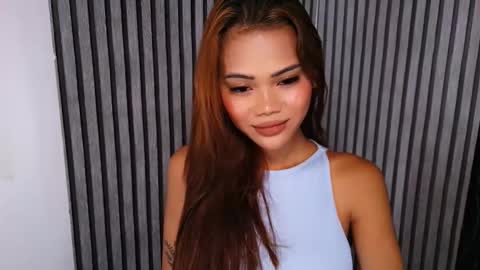 CALL ME RAINE online show from 12-20-25, 04:47