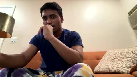 Snapshot of spoiltheprince chatting on 11-01-25, 11:07 spoiltheprince online show from 11-01-25, 11:07