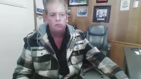 Snapshot of spyder719 chatting on 03-11-25, 03:02 spyder719 online show from 03-11-25, 03:02