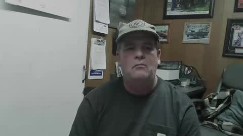 Snapshot of spyder719 chatting on 01-09-26, 06:21 spyder719 online show from 01-09-26, 06:21