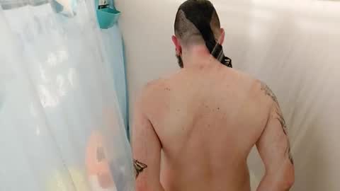 Snapshot of squ1rtl3cb chatting on 12-20-24, 11:32 squ1rtl3cb online show from 12-20-24, 11:32