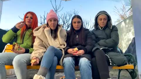 Snapshot of squirt_bunny77 chatting on 01-02-25, 09:22 My name is Maya Lush is activeThere are legends that in this room all your wishes can come true Private is Open online show from 01-02-25, 09:22