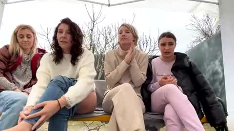 Snapshot of squirt_bunny77 chatting on 02-02-25, 12:35 My name is Maya Lush is activeThere are legends that in this room all your wishes can come true Private is Open online show from 02-02-25, 12:35