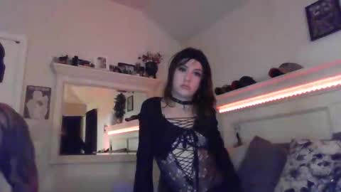 squirtlegrl online show from 11-14-25, 10:58