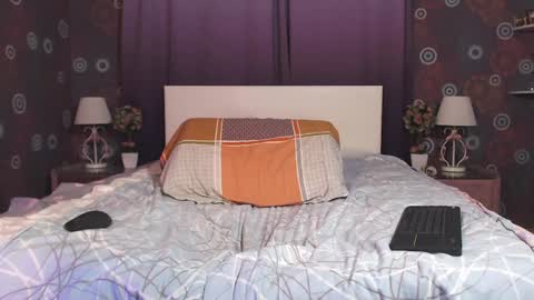 Snapshot of squirtyjess chatting on 01-31-25, 04:14 just Jess online show from 01-31-25, 04:14