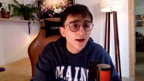 Snapshot of sr_evann chatting on 03-16-26, 06:12 sr_evann online show from 03-16-26, 06:12