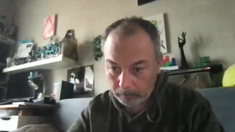 Snapshot of srekos38 chatting on 11-20-25, 08:03 srekos38 online show from 11-20-25, 08:03