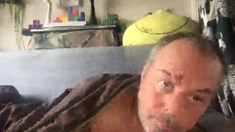 Snapshot of srekos38 chatting on 11-30-25, 11:03 srekos38 online show from 11-30-25, 11:03