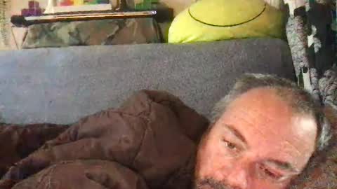 Snapshot of srekos38 chatting on 12-15-25, 09:24 srekos38 online show from 12-15-25, 09:24