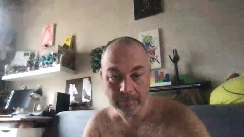 Snapshot of srekos38 chatting on 02-10-26, 09:02 srekos38 online show from 02-10-26, 09:02