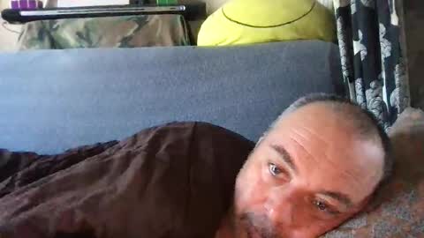 Snapshot of srekos38 chatting on 02-25-26, 08:02 srekos38 online show from 02-25-26, 08:02