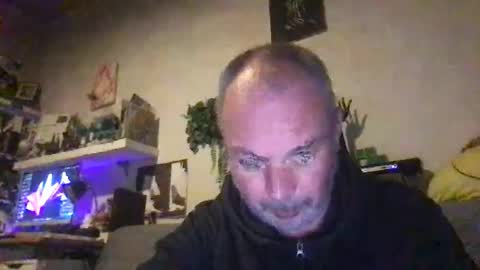 Snapshot of srekos38 chatting on 03-01-26, 07:16 srekos38 online show from 03-01-26, 07:16
