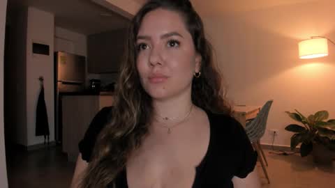 Sophie 3 online show from 10-29-25, 01:30