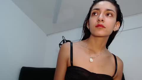 .          . online show from 10-20-25, 12:27