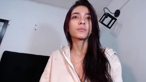.          . online show from 12-17-25, 12:22
