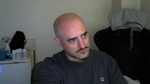 Snapshot of srtramposo chatting on 06-05-26, 05:07 srtramposo online show from 06-05-26, 05:07