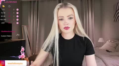 Snapshot of ssashagarter chatting on 11-14-25, 09:46 Alexandra online show from 11-14-25, 09:46