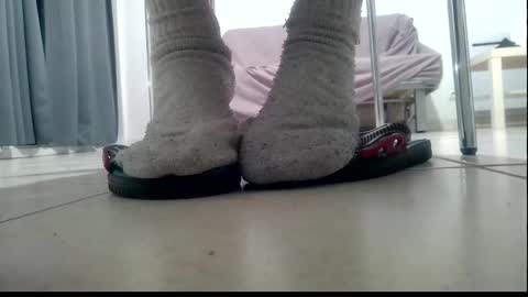 Snapshot of ssenzo chatting on 12-19-24, 08:23 ssenzo online show from 12-19-24, 08:23