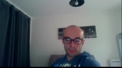Snapshot of ssenzo chatting on 02-23-25, 04:46 ssenzo online show from 02-23-25, 04:46