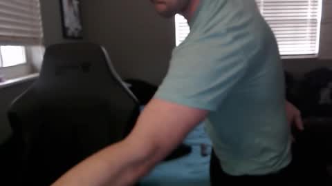 Snapshot of st22fe69 chatting on 12-21-25, 07:21 Jose online show from 12-21-25, 07:21