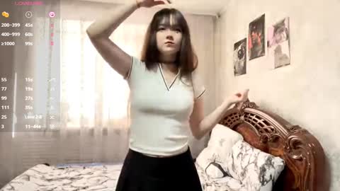 Snapshot of st_annia chatting on 10-26-25, 07:36 Emily online show from 10-26-25, 07:36