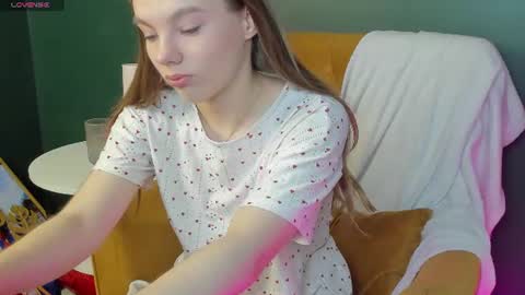 Stormy online show from 06-22-26, 03:19
