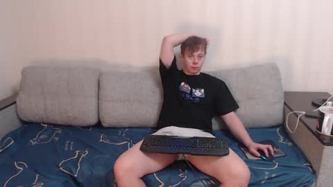 Snapshot of st_rudy chatting on 01-15-26, 05:27 Joe Peach online show from 01-15-26, 05:27