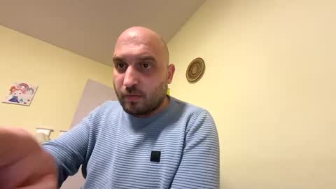 Snapshot of sta13 chatting on 02-16-25, 07:27 sta13 online show from 02-16-25, 07:27