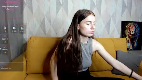 Snapshot of stacey_brown chatting on 12-09-24, 04:34 Stacey GMT5 Mo Tu We Th Fr Sa 3am -10am online show from 12-09-24, 04:34