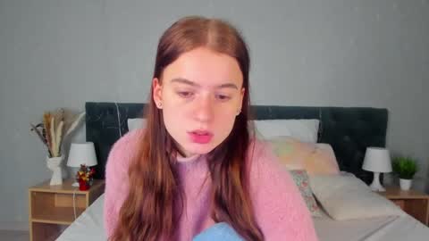 Snapshot of stacey_brown chatting on 12-23-24, 01:08 Stacey GMT5 Mo Tu We Th Fr Sa 3am -10am online show from 12-23-24, 01:08