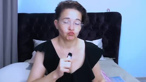 staceydarling online show from 05-09-26, 04:39
