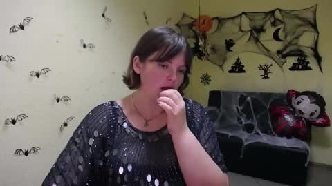 Stacey online show from 10-24-25, 06:21