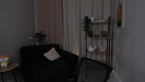 Stacy online show from 10-19-25, 02:40