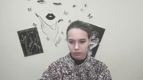 Stacy online show from 12-15-24, 07:35