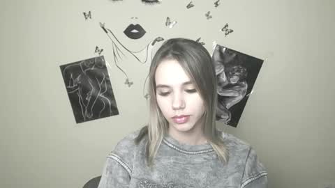 Stacy online show from 01-06-25, 04:44