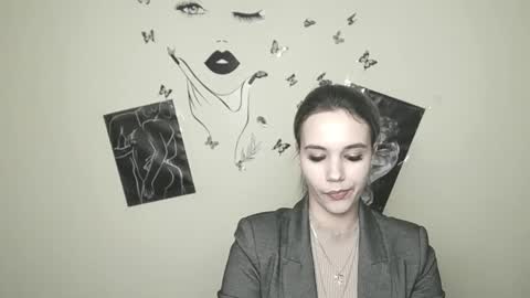 Stacy online show from 01-12-25, 04:18