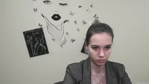 Stacy online show from 01-22-25, 07:35