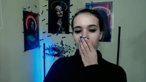 Stacy online show from 11-22-25, 05:39