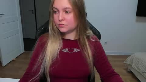 Snapshot of stacy_miraclee chatting on 11-12-25, 04:51 Stacy online show from 11-12-25, 04:51