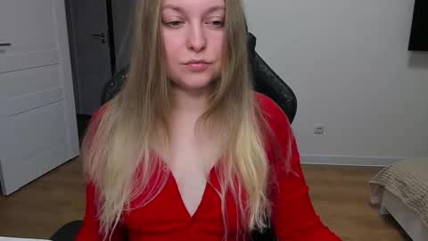 Snapshot of stacy_miraclee chatting on 01-11-26, 04:01 Stacy online show from 01-11-26, 04:01