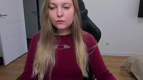 Snapshot of stacy_miraclee chatting on 02-10-26, 01:04 Stacy online show from 02-10-26, 01:04