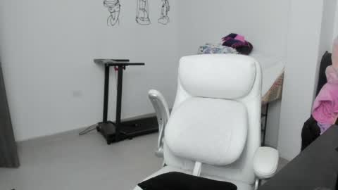 Zulma Yisset online show from 05-08-26, 02:50