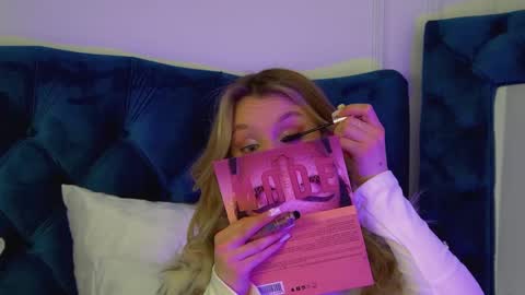 StacyEvances online show from 02-09-26, 06:34