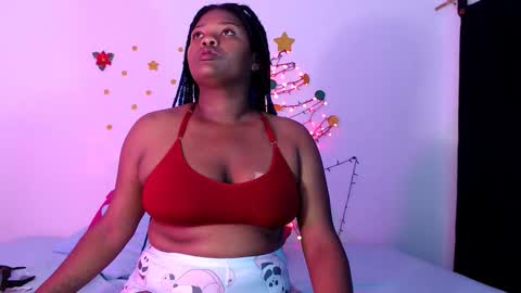 Snapshot of stacyhunterxxx chatting on 12-02-25, 05:35 STACY online show from 12-02-25, 05:35