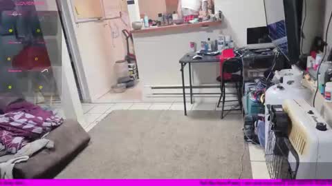 Snapshot of stacytasteme chatting on 03-16-26, 01:00 Submissive Slut LOVES adoration online show from 03-16-26, 01:00