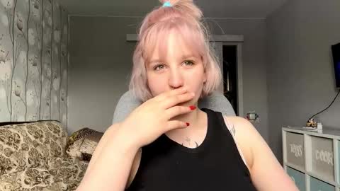 Emma online show from 02-08-26, 07:12